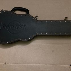 Hard Rock Cafe Poker Chip Set / Guitar Case