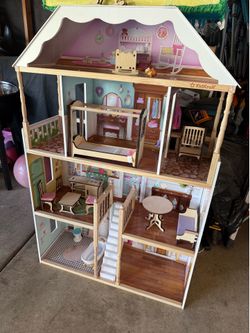 Dollhouse