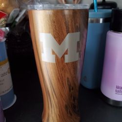 New M Metal Beverage Container 