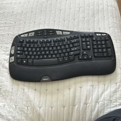 Logitech K350 Wireless Comfort Wave Keyboard