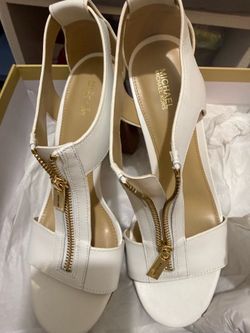 Micheal Kors white platform sandal heel 8.5 new in box