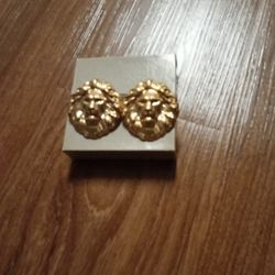 Avon Lion Head Pierced Earrings