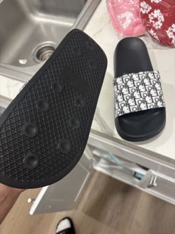 Mens Slides Size 8 Mens Brand New 