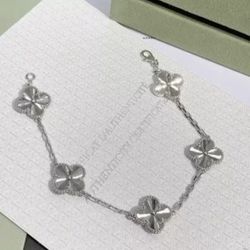 VCA Vintage Alhambra Bracelet Guilloche Gold 5 motifs 18k White Gold Clover