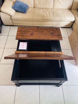 Rustic lift top coffee table with storage