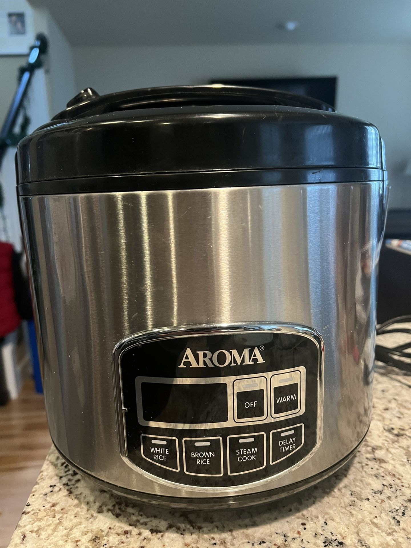 Zojrushi rice cooker for Sale in Renton, WA - OfferUp