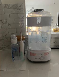 GROWNSY 4-in-1 Baby Bottle Sterilizer & Dryer
