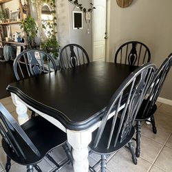 Dining Table & Chairs