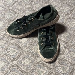 Junior Size 4/Women’s 7 Emerald Green Crushed Velvet, Low Top Lace Up Converse Satin Laces