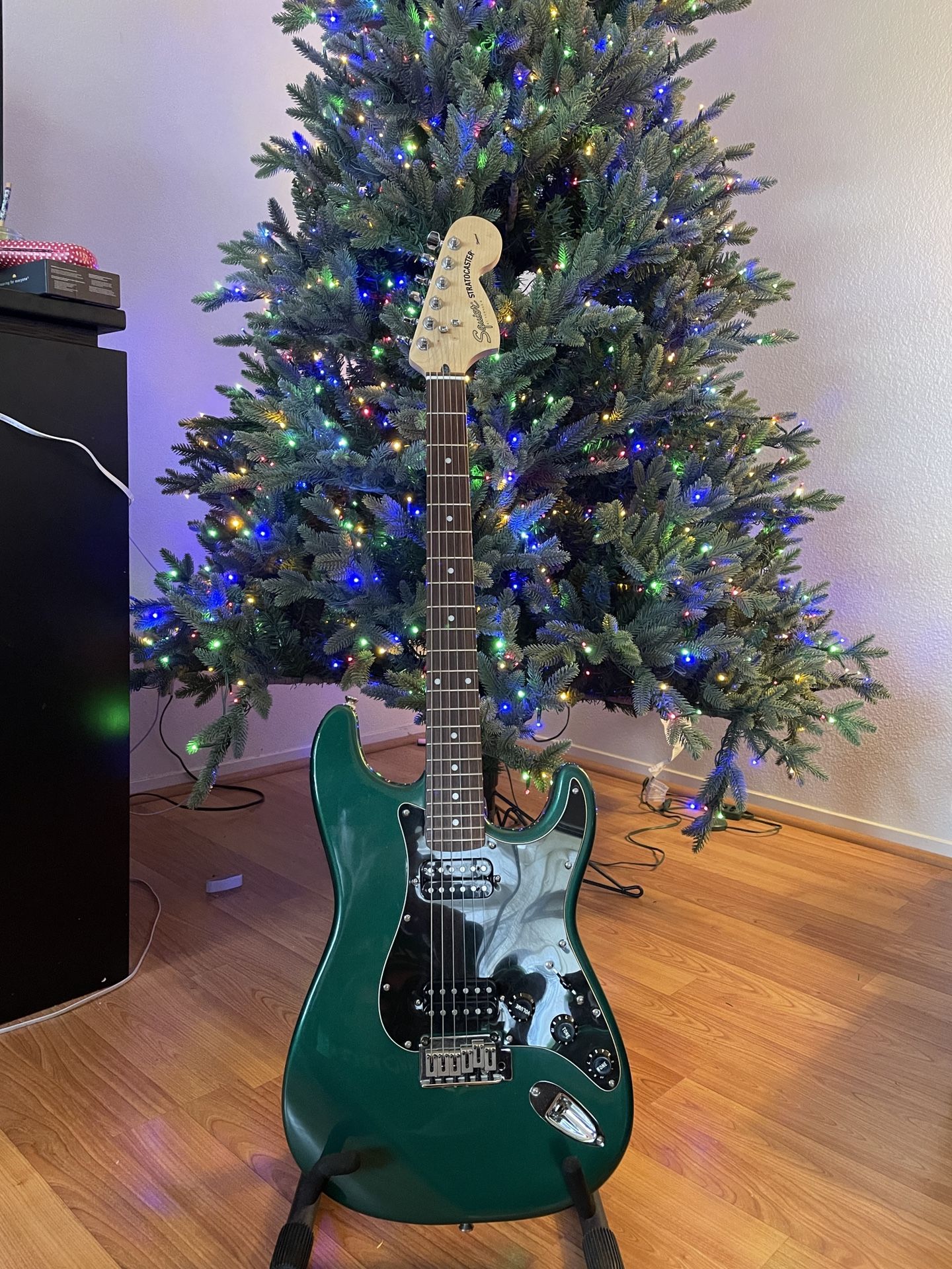 fender squier strat green perfect