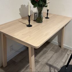 Dinning Table