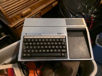 Game console - vintage texas instruments and various games