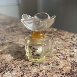 Oscar De La Renta Vintage Perfume