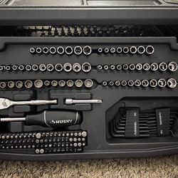 270 Husky Tool Set