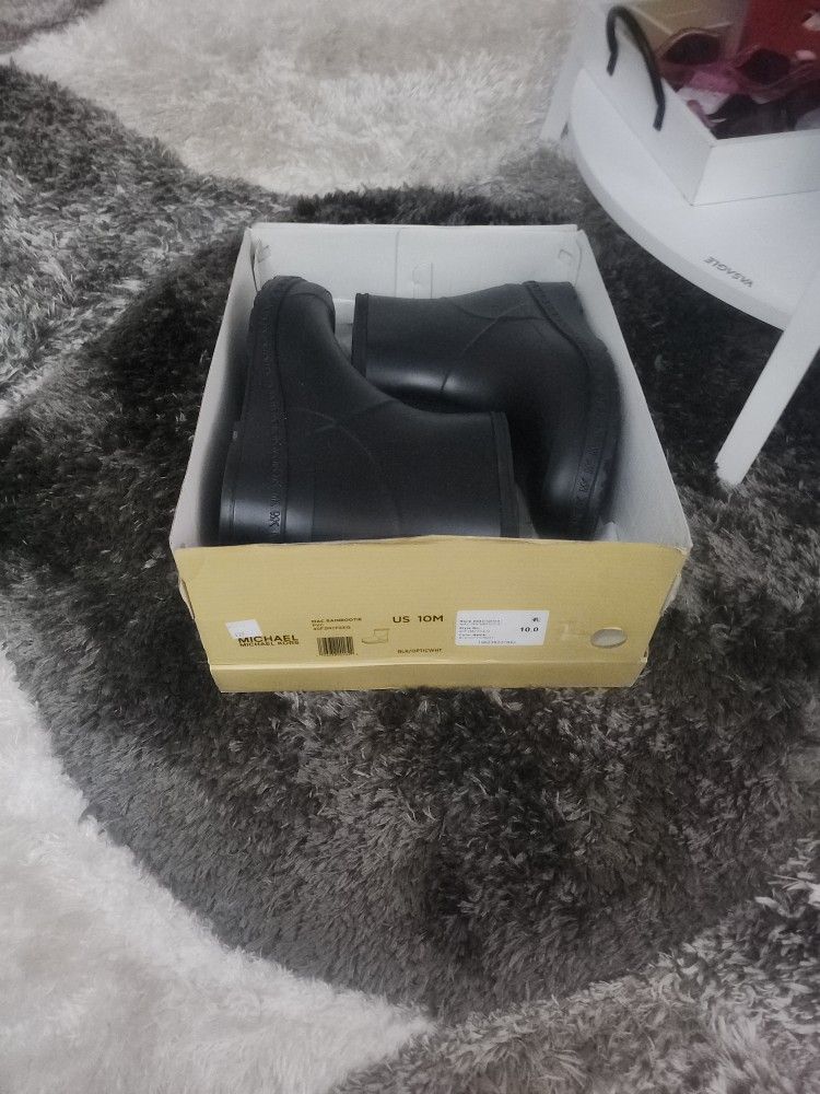 Michael Kors Boots