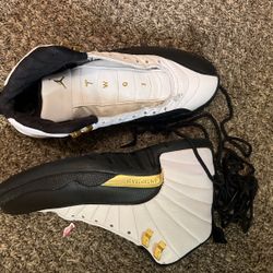 Men’s Jordan Retro 12 Taxi Royalty Size 9 