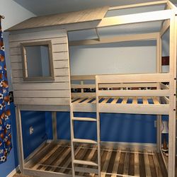 NEW Twin Bunk Bed