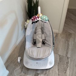 4Moms mamaRoo® multi-motion baby swing®