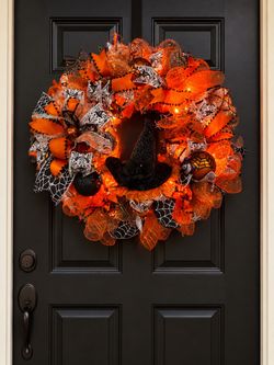 Lighted Halloween Witch Wreath