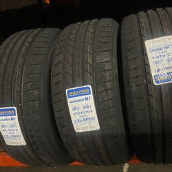 225/45/18 Set Of Tires 