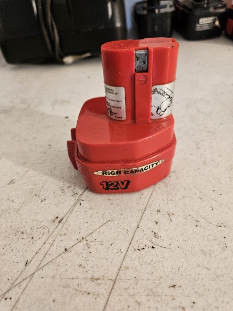Makita High Capacity 12V Battery Pack