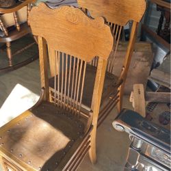 I Have 4 Of These Chairs 