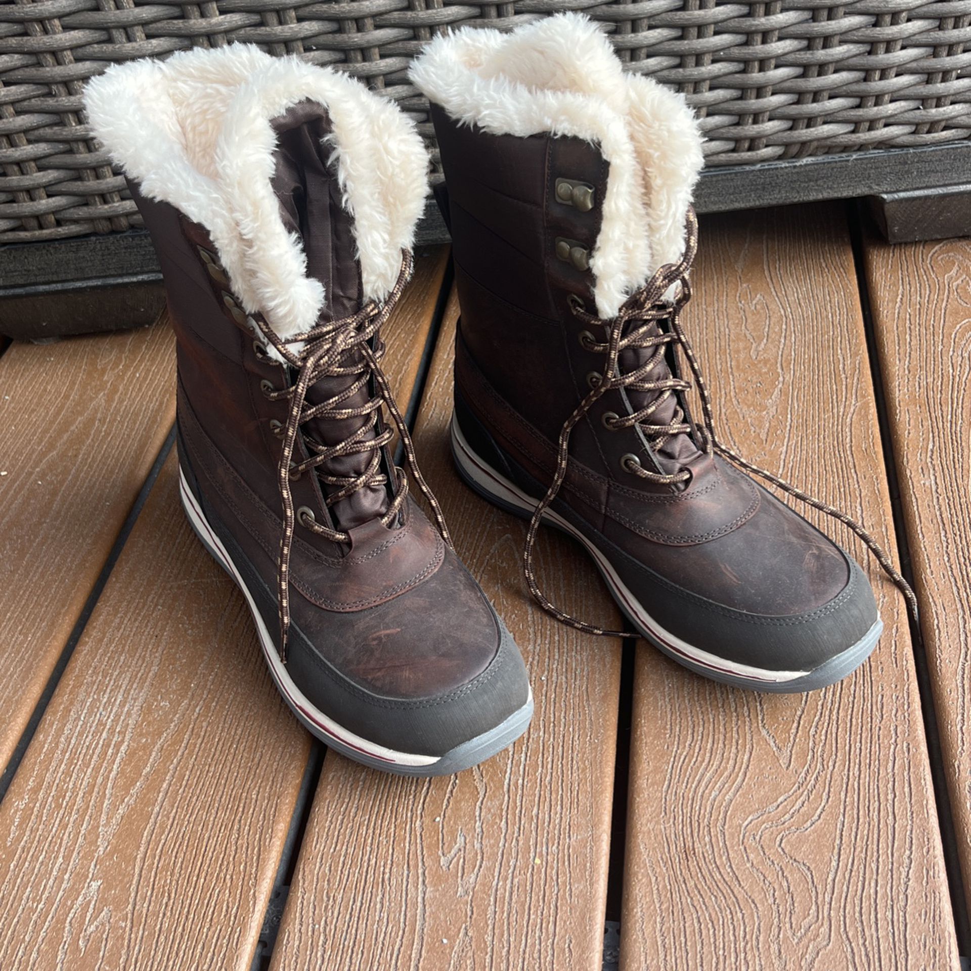 Land’s End Brown Snow Boots, Women’s 8