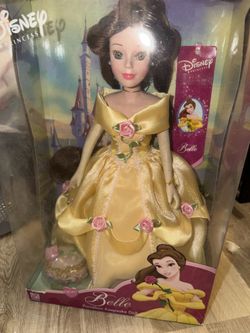Porcelain princess dolls