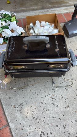 Weber portable charcoal grill