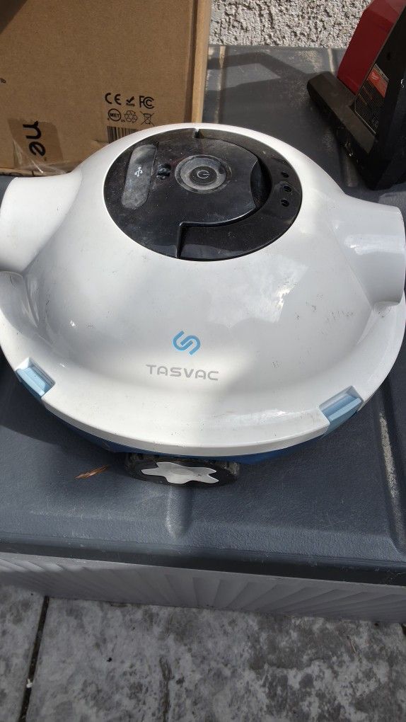 Swimming Pool Vaccum 