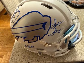 Signed Buffalo Bills Jim Kelly, Thurman Thomas and Andre Reed
