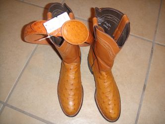 Justin Boots Full Quill Ostrich Roper Western Boots Style L 3165 Cognac Men Size 6.5 / conversion Women size 8. Great looking used Justin Boots. Pr