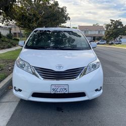 2013 Toyota Sienna