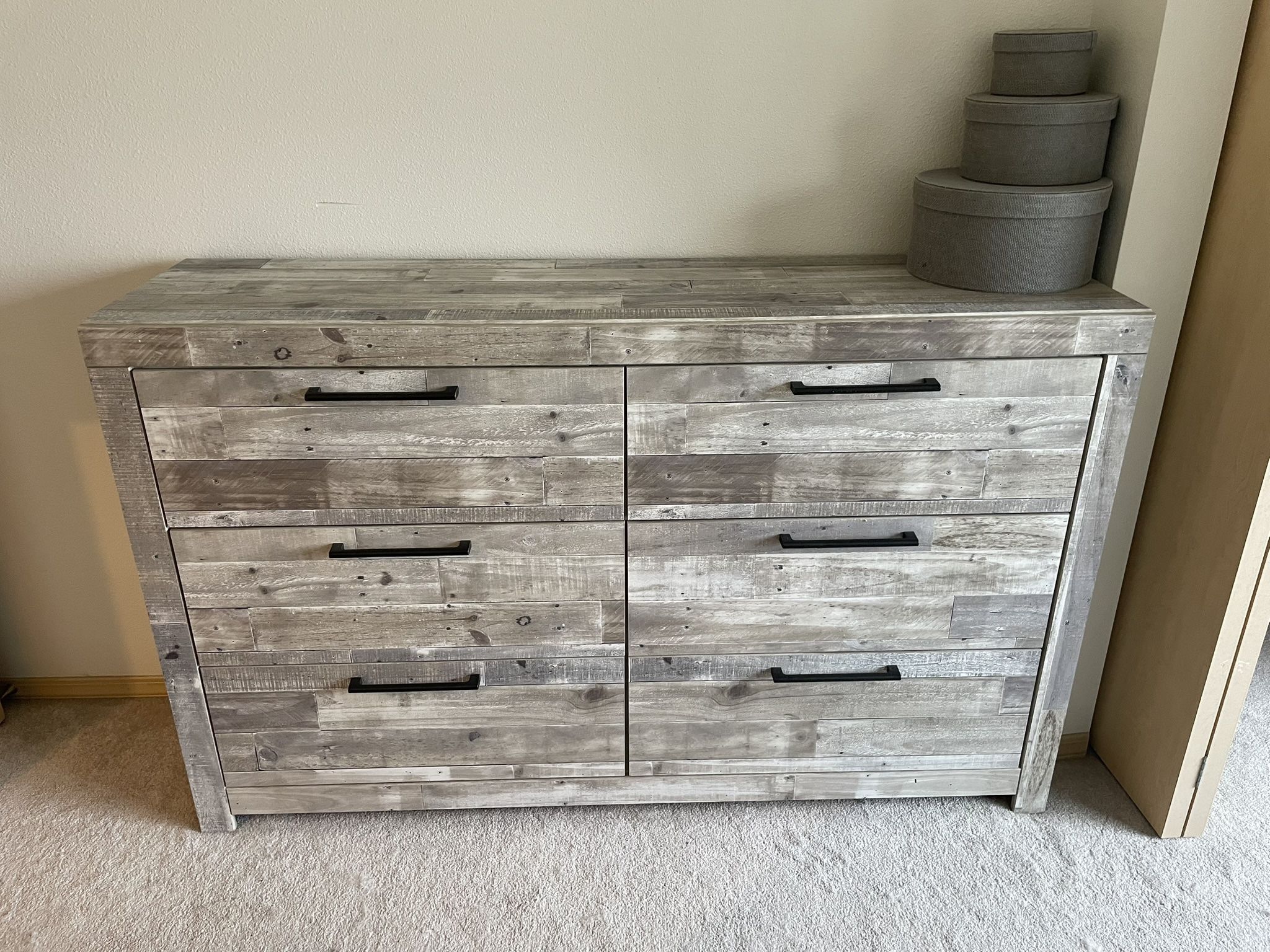 6 Drawer Dresser