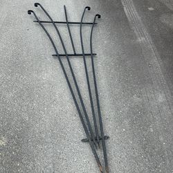 Vintage Metal Garden Trellace 83”