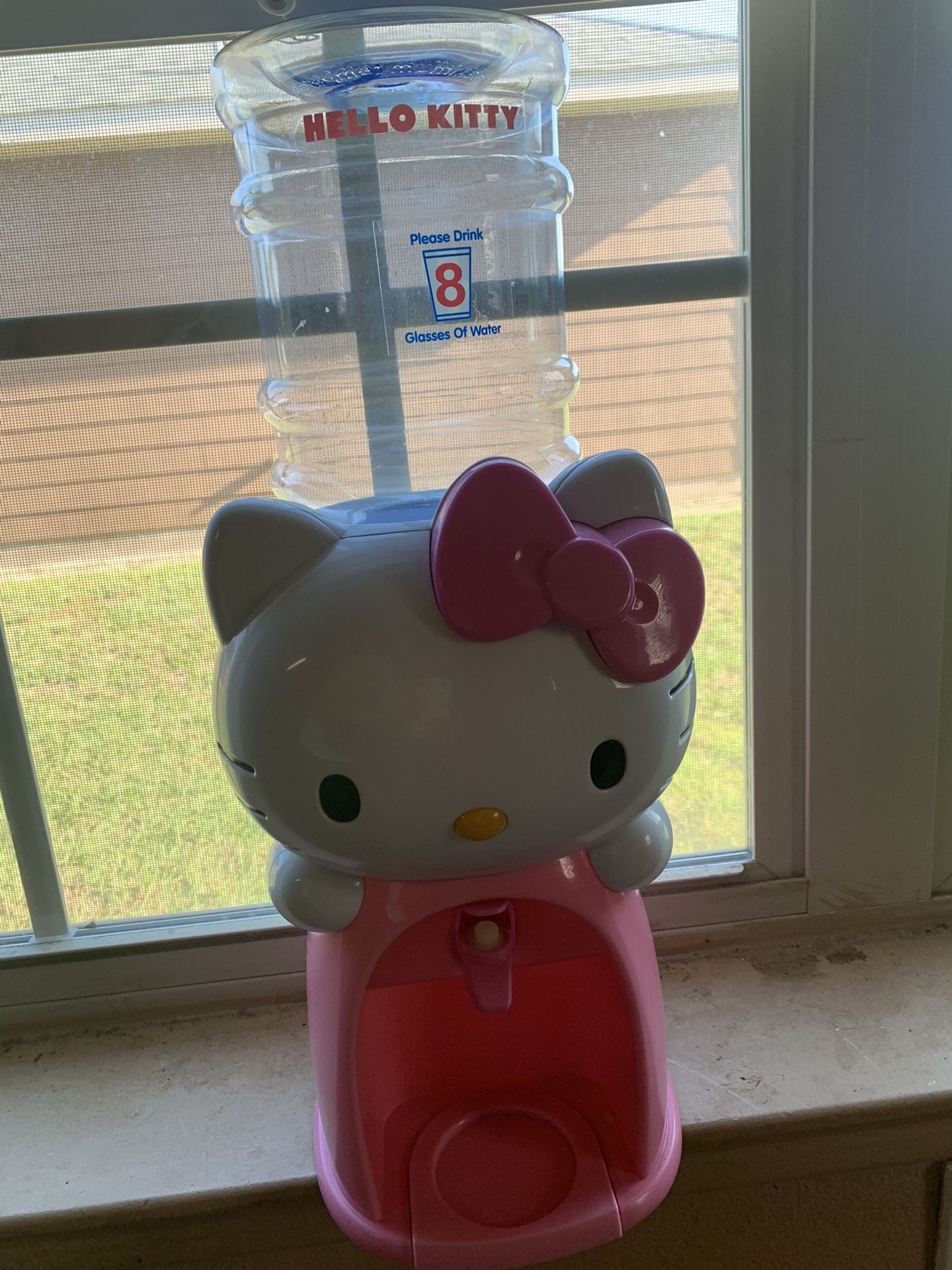 Hello Kitty (kids) Water Dispenser 