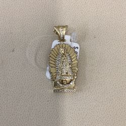 Gold Charm 