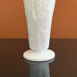 Vintage Indiana Colony Milk Glass Vase Harvest Grape Leaf White 7.75”H 