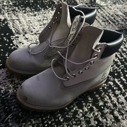 Size 9.5 Men’s Timberland 2 Tone Gray