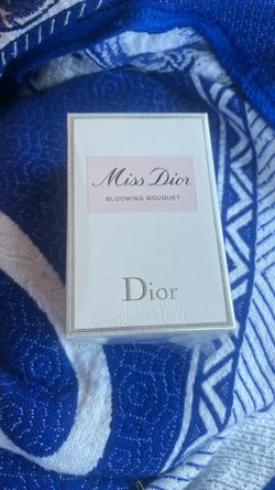 Miss Dior Blooming Bouquet