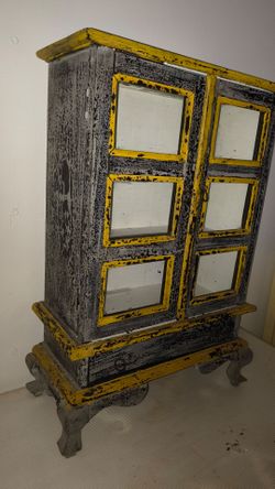 2ft high cabinet