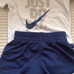 Nike Boys Outfit Size 9 Months 