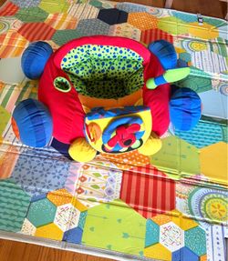 Melissa Doug Beep Beep Push Activity Center Like New