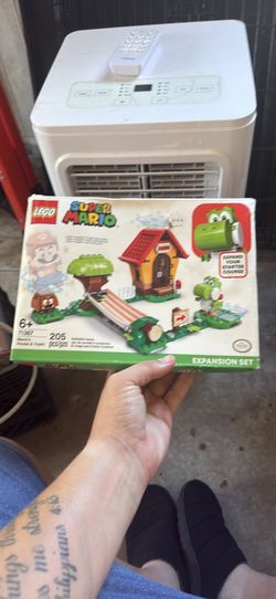 LEGO Super Mario Mario's House & Yoshi Expansion Set 71367 205 pcs