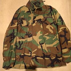 US Army Woodland Camo Field Jacket Size Large Short