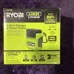 🛠🧰RYOBI USB Lithium 3-Port Charger and Power Source-NEW!(Tool Only)-$40!🧰🛠