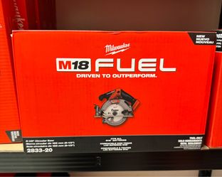 Milwaukee M18 Fuel 6-1/2” Circular Saw