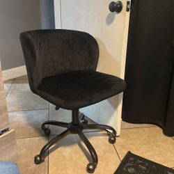 Fran Contemporary Task Chair Black Velvet 