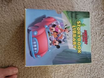 12 Books Mickey Mouse & friends 
