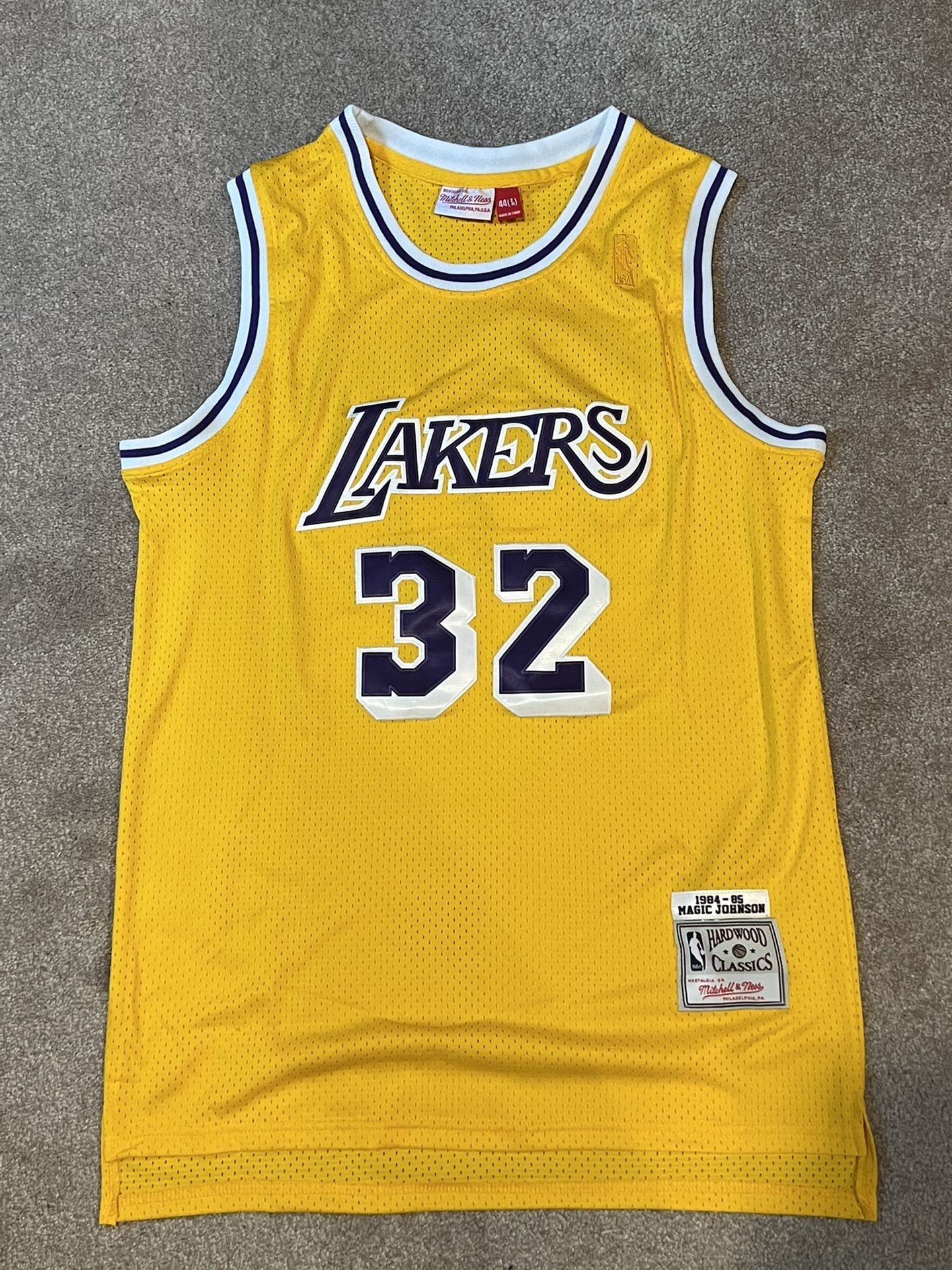 Magic Johnson Throwback Lakers Jersey Size Large